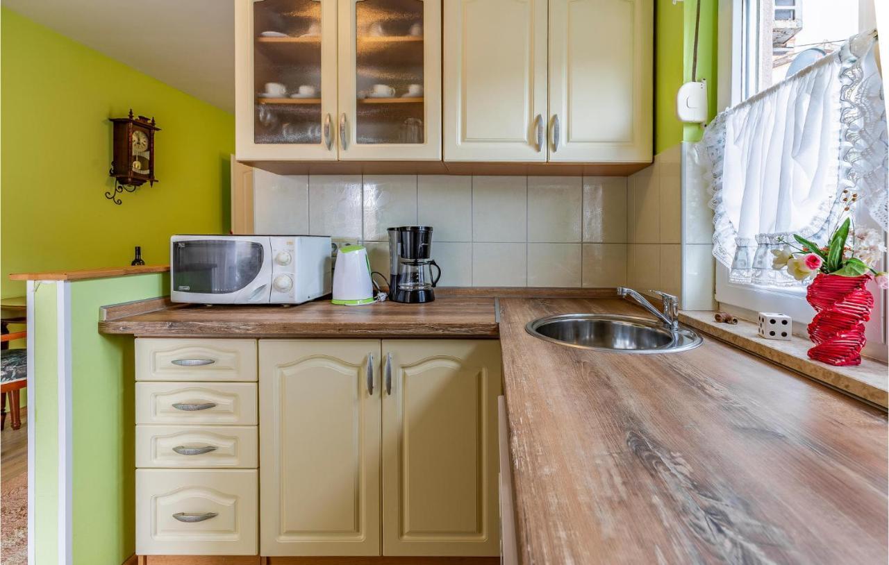 Nice Apartment In Premantura With Wifi Zewnętrze zdjęcie